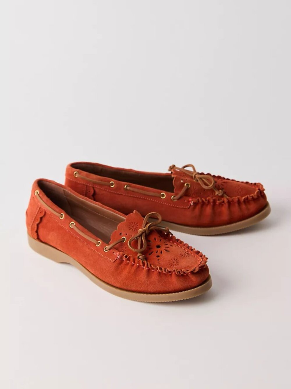 FREE PEOPLE Lagoon Cut Out Boat Shoes / Rust Suede - Picture 3 of 12